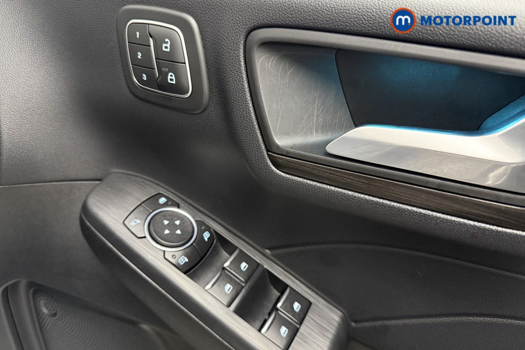 Ford Kuga Vignale Automatic Petrol-Electric Hybrid SUV - Stock Number (1589883) - 20th supplementary image