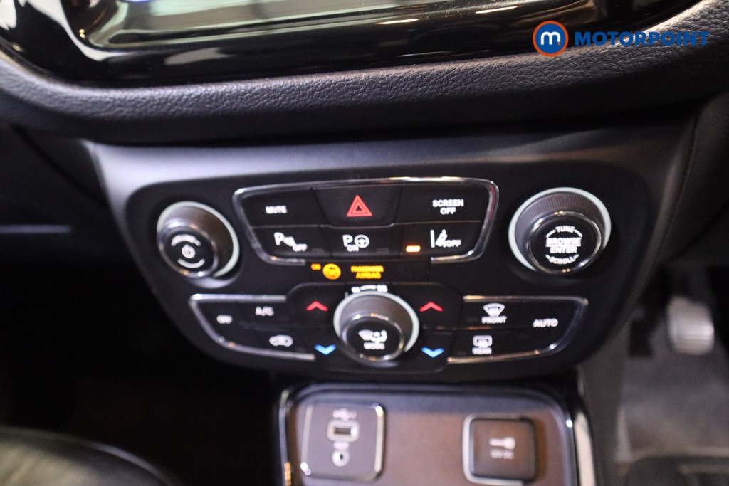 Jeep Compass Limited Manual Petrol SUV - Stock Number (1589911) - 5th supplementary image
