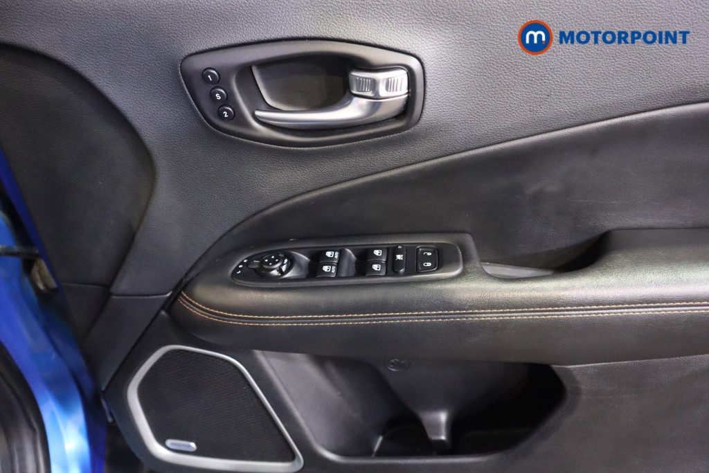 Jeep Compass Limited Manual Petrol SUV - Stock Number (1589911) - 9th supplementary image