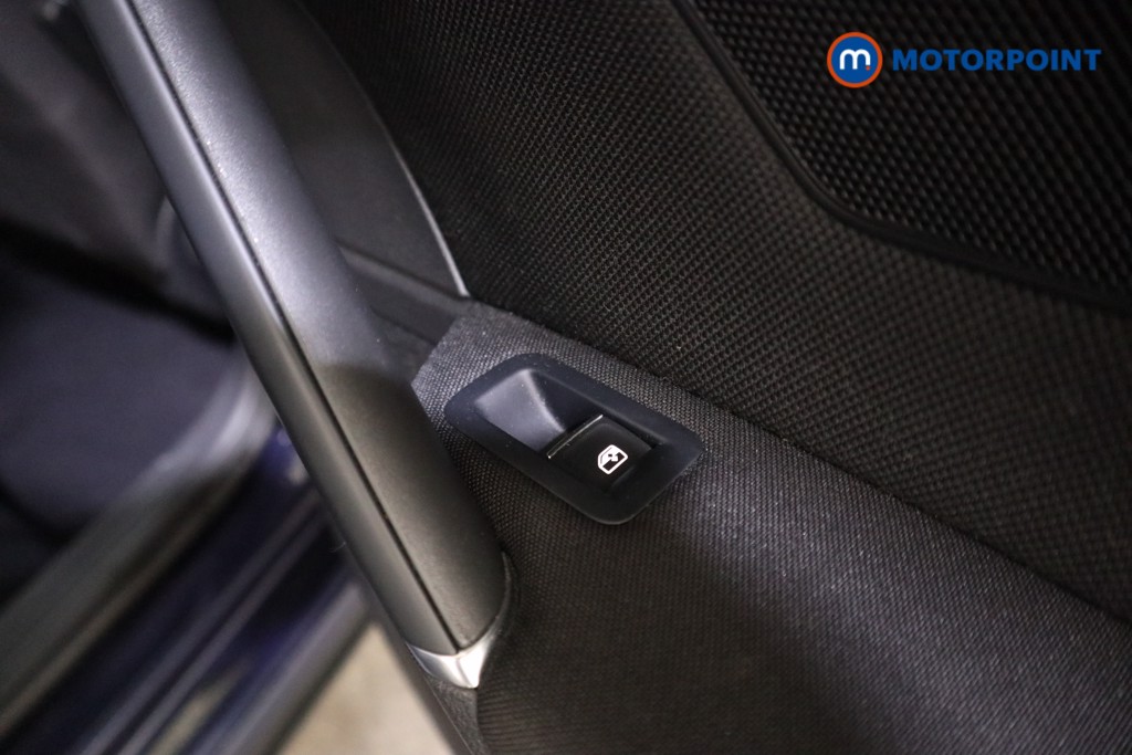 Volkswagen Golf GTE Automatic Petrol Plug-In Hybrid Hatchback - Stock Number (1589928) - 19th supplementary image