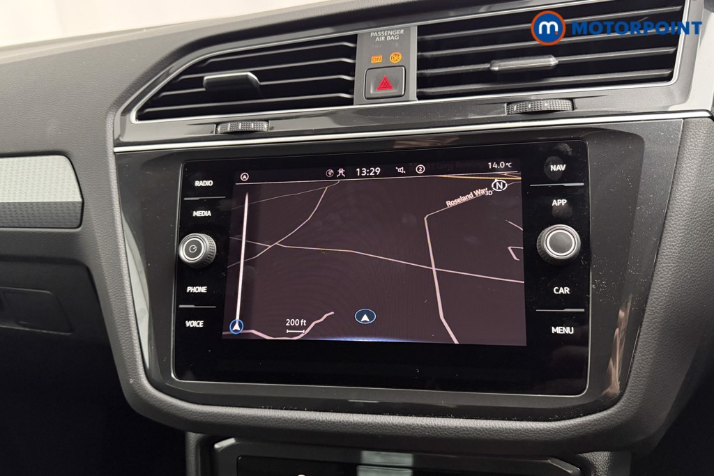 Volkswagen Tiguan Life Automatic Petrol SUV - Stock Number (1589971) - 10th supplementary image