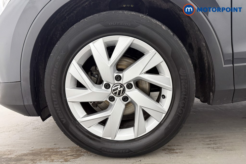 Volkswagen Tiguan Life Automatic Petrol SUV - Stock Number (1589971) - 33rd supplementary image