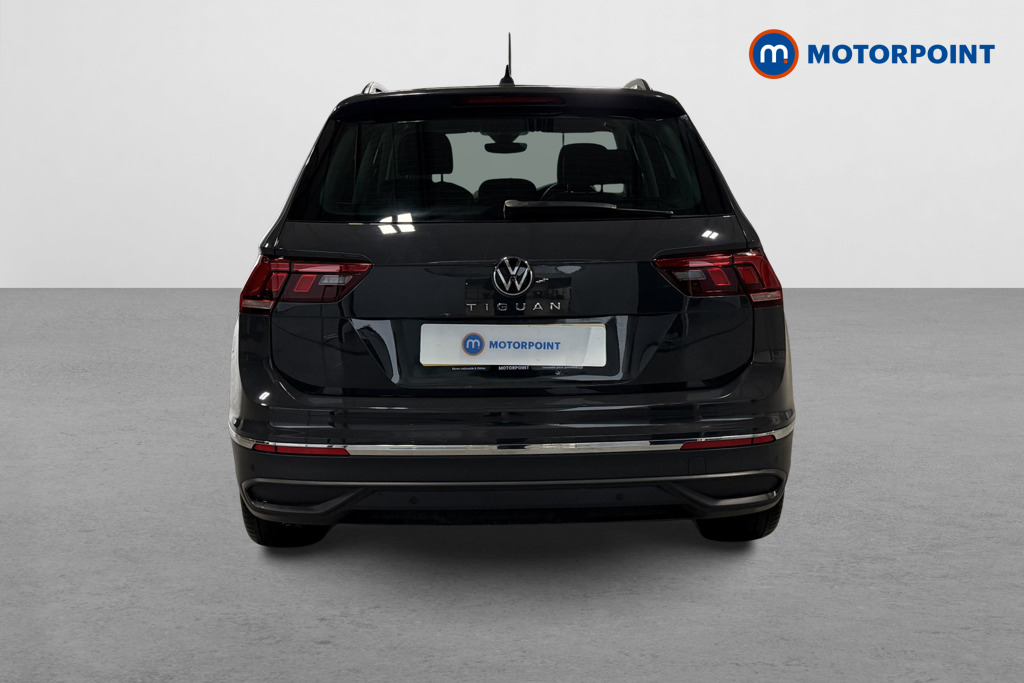 Volkswagen Tiguan Life Automatic Petrol SUV - Stock Number (1589971) - Rear bumper