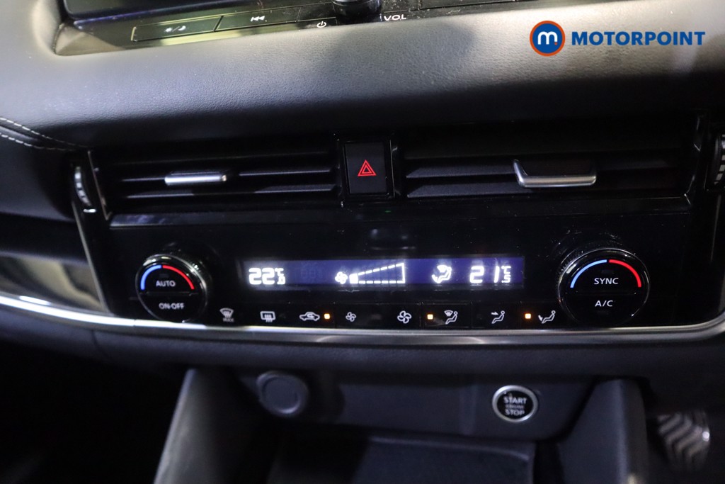 Nissan Qashqai N-Connecta Manual Petrol SUV - Stock Number (1589992) - 5th supplementary image