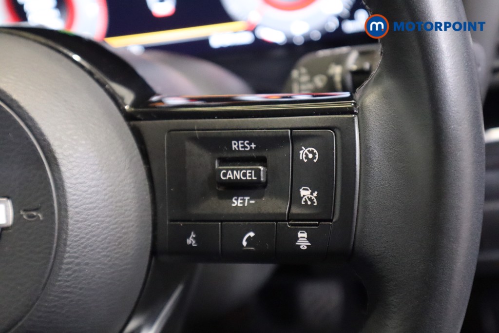 Nissan Qashqai N-Connecta Manual Petrol SUV - Stock Number (1589992) - 13th supplementary image