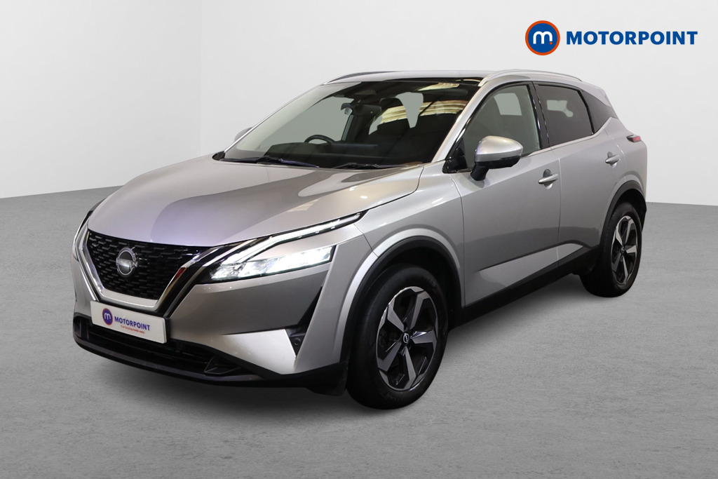 Nissan Qashqai N-Connecta Manual Petrol SUV - Stock Number (1589992) - Passenger side front corner