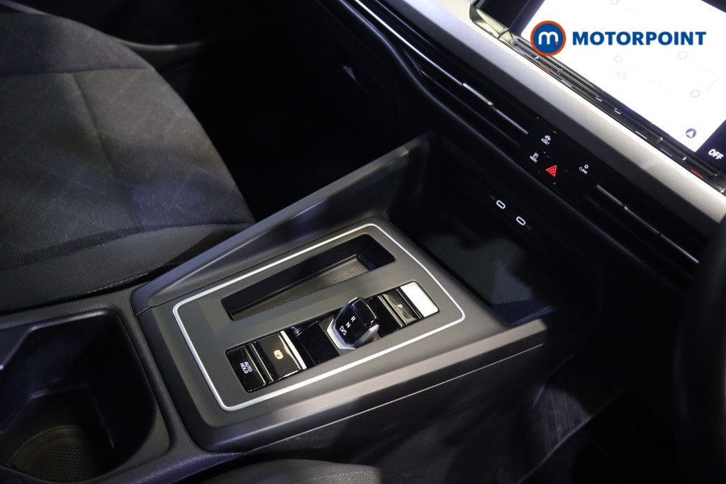 Volkswagen Golf Life Automatic Diesel Hatchback - Stock Number (1590078) - 7th supplementary image