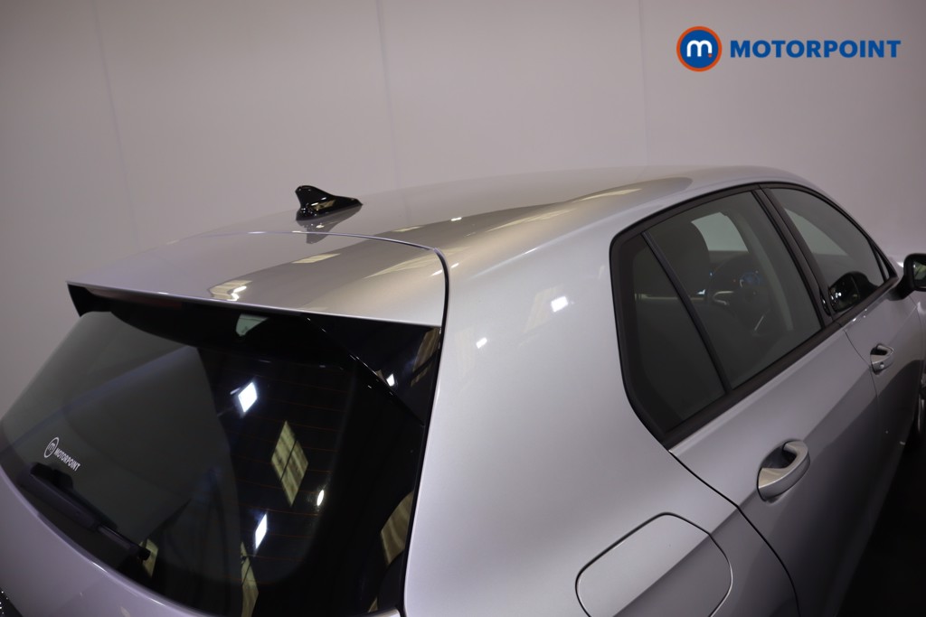 Volkswagen Golf Life Automatic Diesel Hatchback - Stock Number (1590078) - 23rd supplementary image