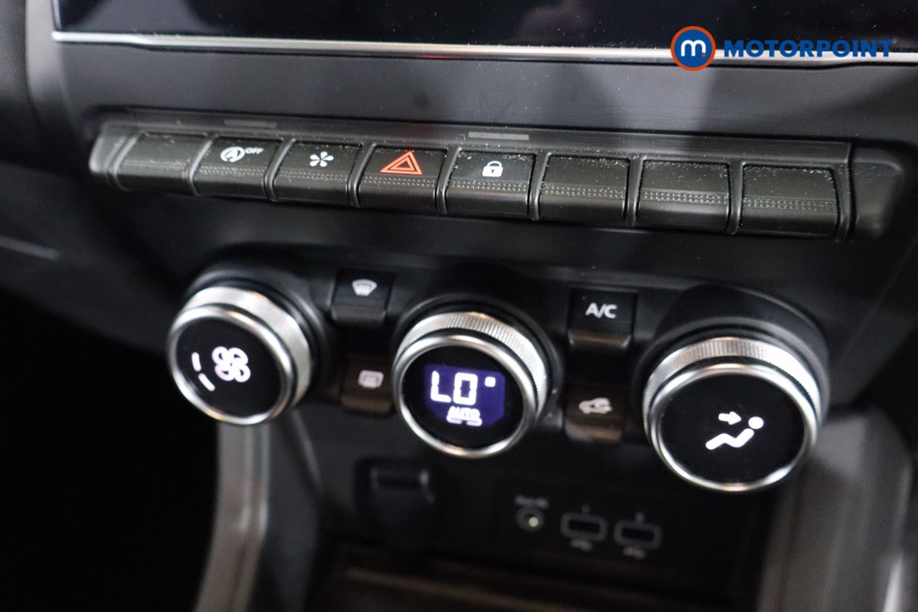 Renault Captur Rive Gauche Manual Petrol SUV - Stock Number (1590105) - 13th supplementary image