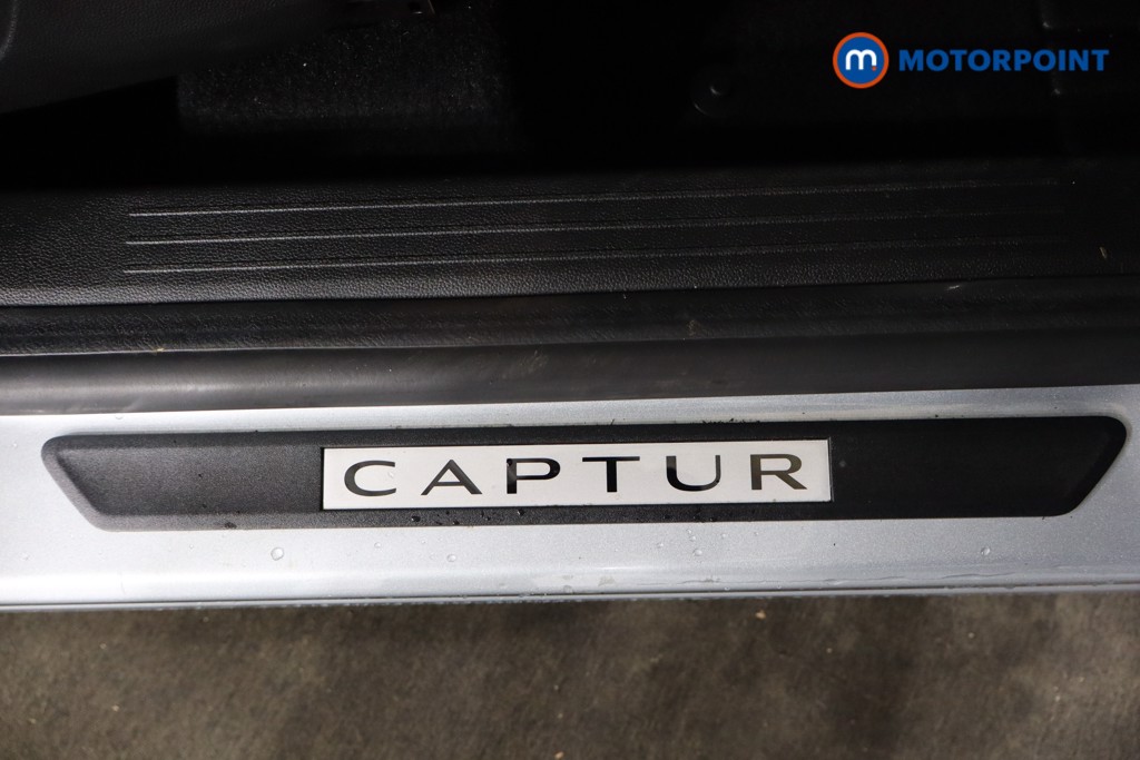 Renault Captur Rive Gauche Manual Petrol SUV - Stock Number (1590105) - 22nd supplementary image