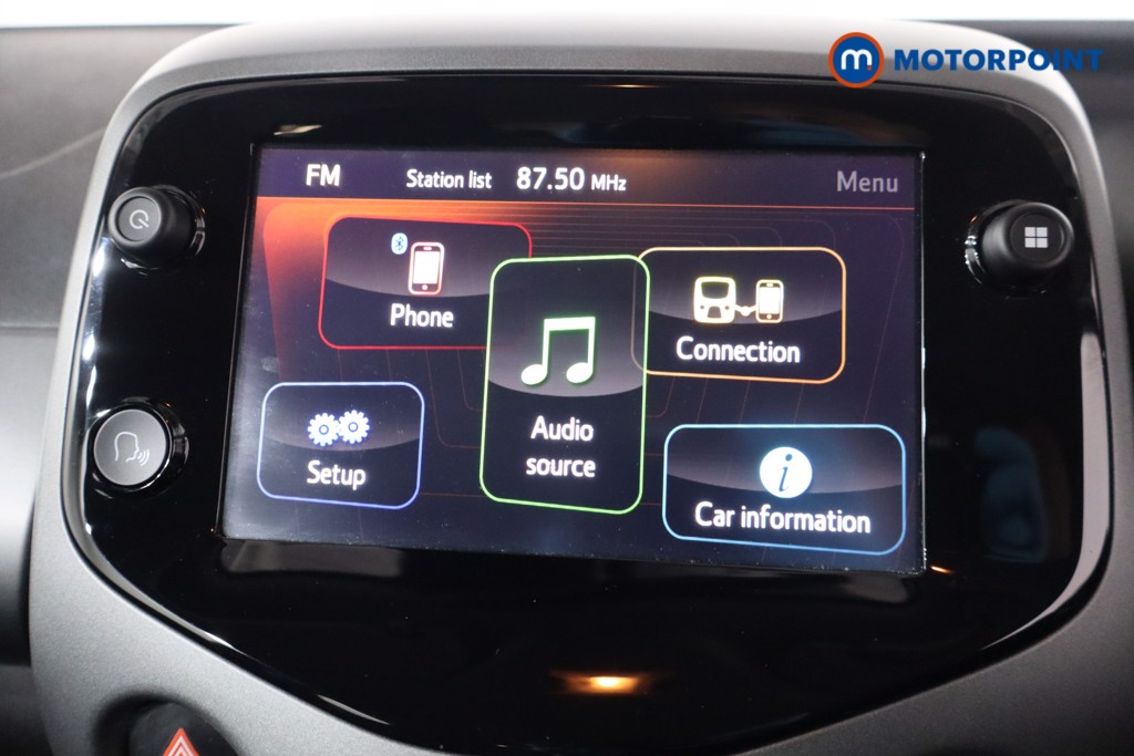 Toyota Aygo X-Play Manual Petrol Hatchback - Stock Number (1590624) - 2nd supplementary image
