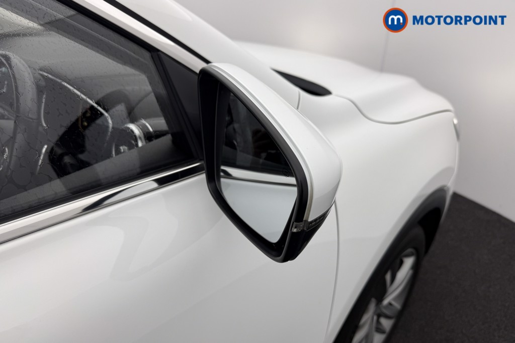 Mg Motor Uk HS Exclusive Automatic Petrol SUV - Stock Number (1591008) - 17th supplementary image