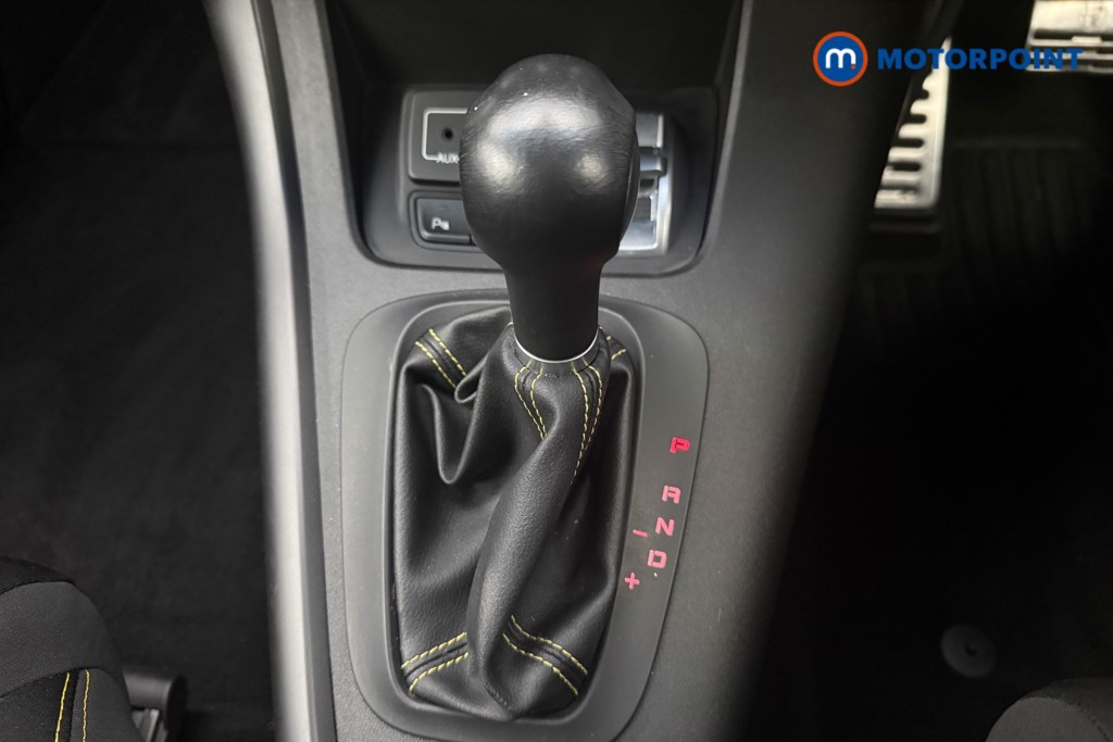 Alfa Romeo Giulietta Veloce Automatic Diesel Hatchback - Stock Number (1529500) - 6th supplementary image