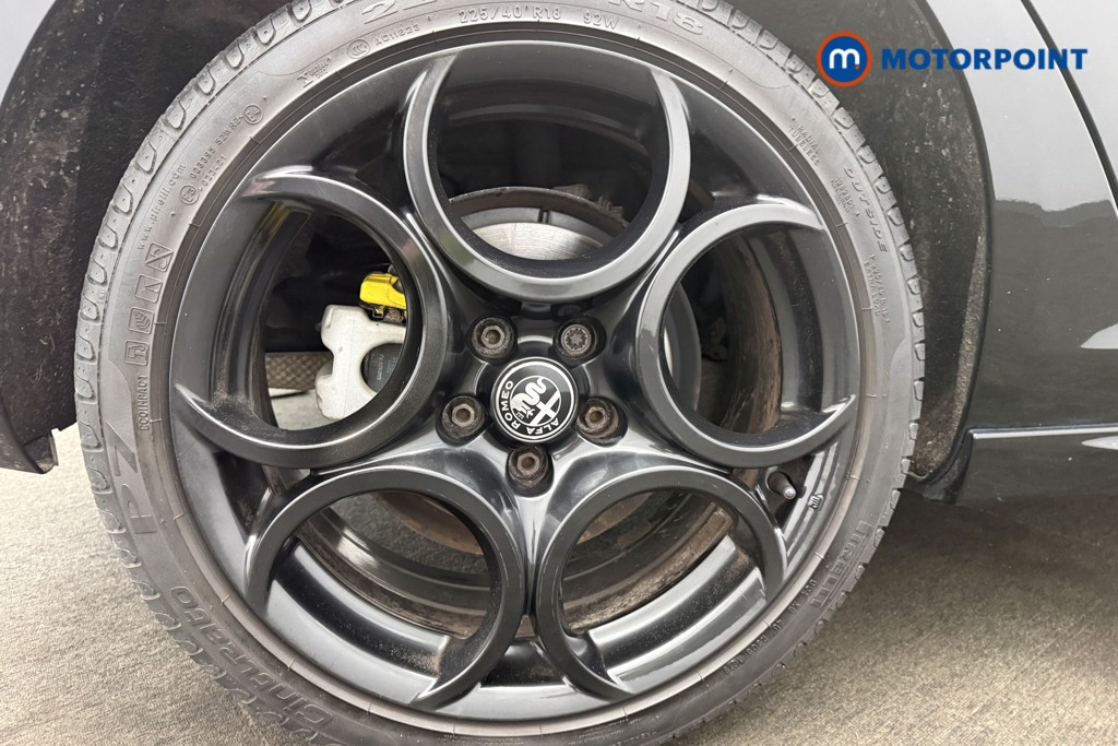 Alfa Romeo Giulietta Veloce Automatic Diesel Hatchback - Stock Number (1529500) - 9th supplementary image