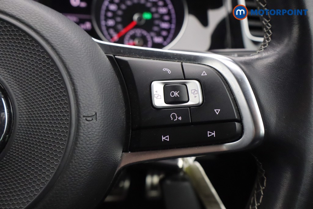 Volkswagen Golf R-Line Automatic Petrol Hatchback - Stock Number (1563279) - 4th supplementary image