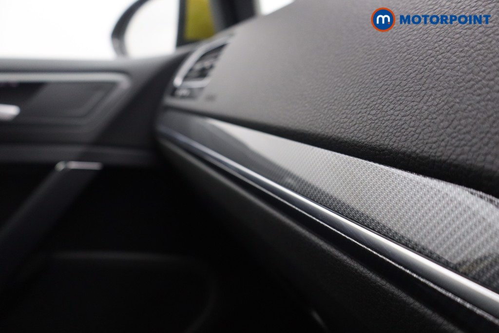 Volkswagen Golf R-Line Automatic Petrol Hatchback - Stock Number (1563279) - 9th supplementary image