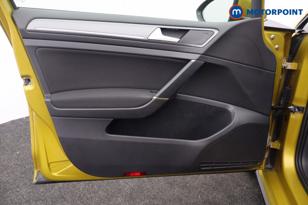 Volkswagen Golf R-Line Automatic Petrol Hatchback - Stock Number (1563279) - 17th supplementary image