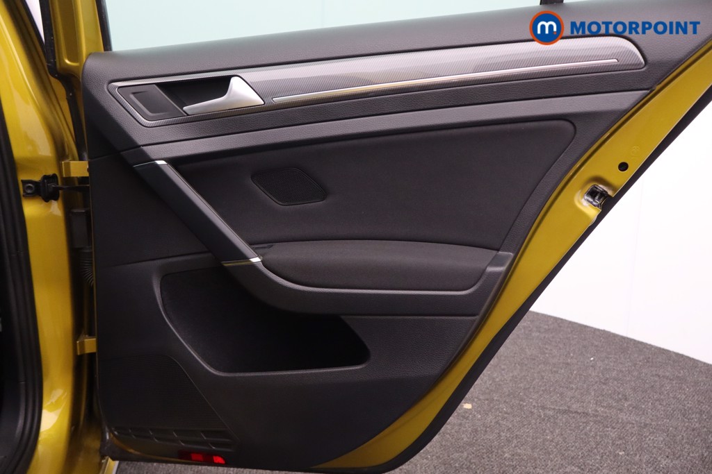 Volkswagen Golf R-Line Automatic Petrol Hatchback - Stock Number (1563279) - 19th supplementary image