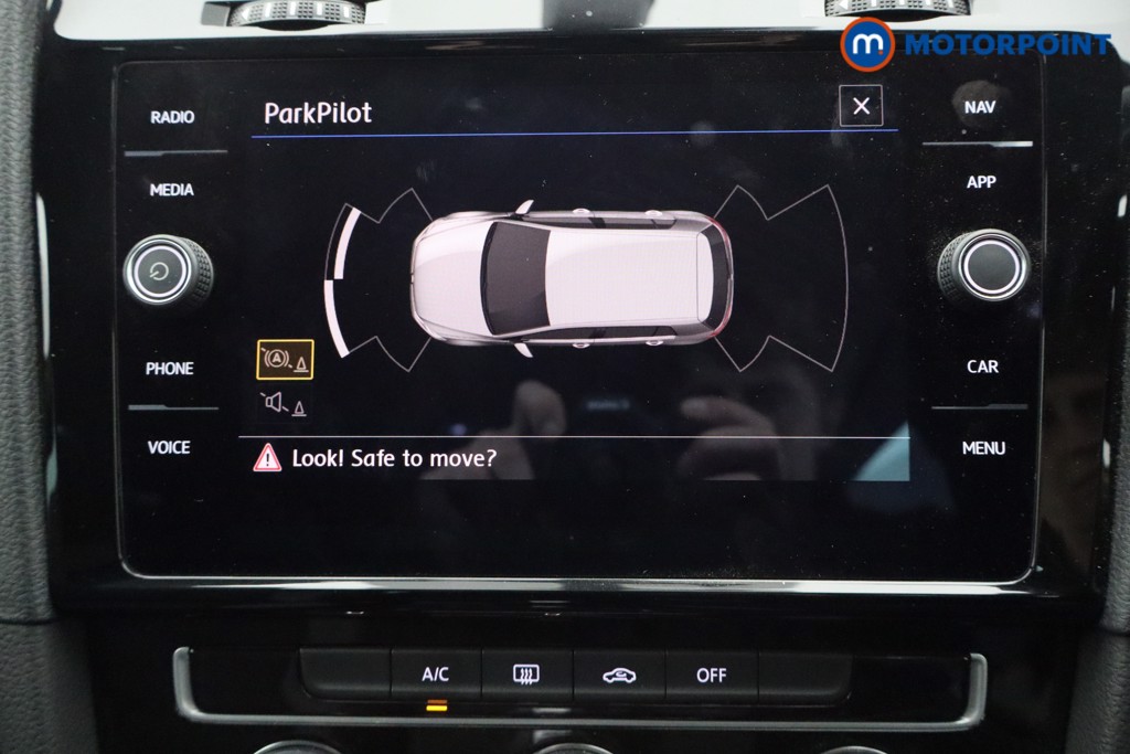 Volkswagen Golf R-Line Automatic Petrol Hatchback - Stock Number (1563279) - 27th supplementary image