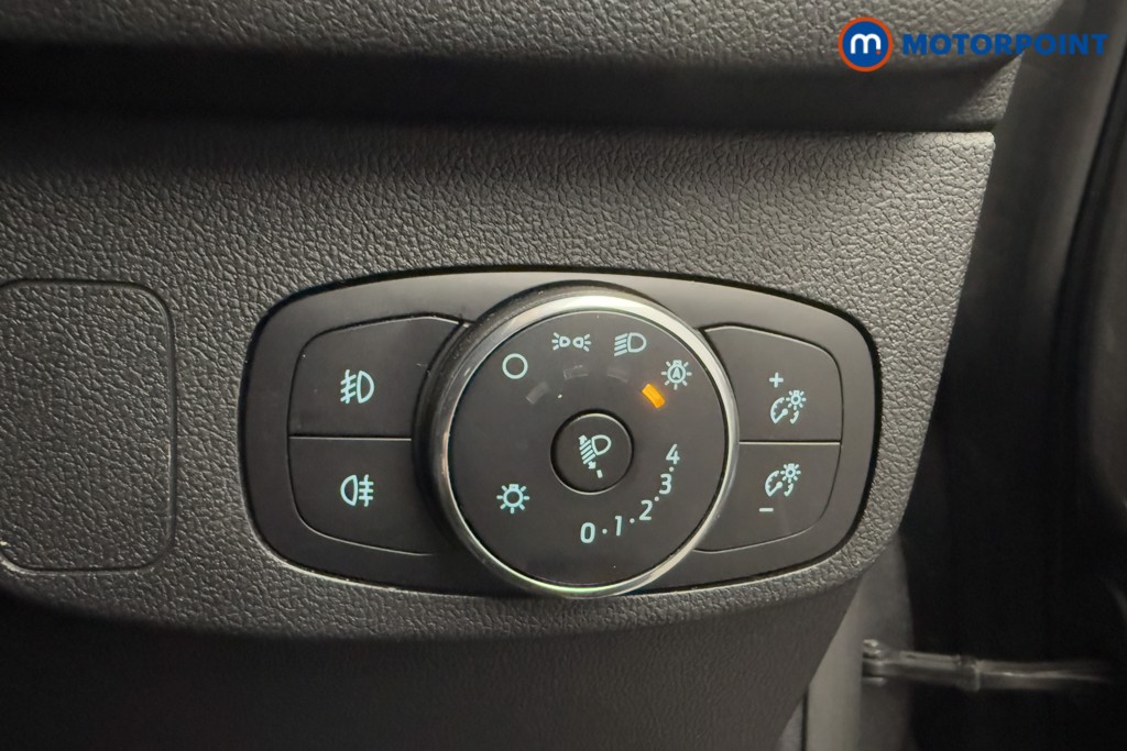 Ford Focus Active Manual Petrol Hatchback - Stock Number (1568617) - 16th supplementary image