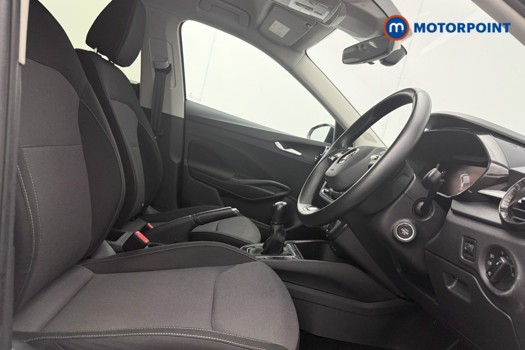 Skoda Fabia Colour Edition Manual Petrol Hatchback - Stock Number (1570645) - 7th supplementary image