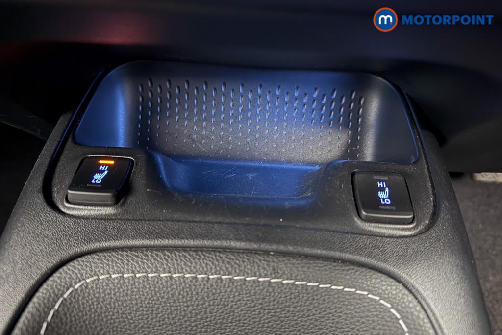 Toyota Corolla Design Automatic Petrol-Electric Hybrid Hatchback - Stock Number (1574324) - 12th supplementary image