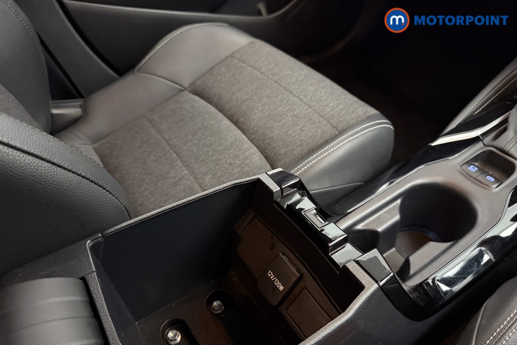 Toyota Corolla Design Automatic Petrol-Electric Hybrid Hatchback - Stock Number (1574324) - 15th supplementary image