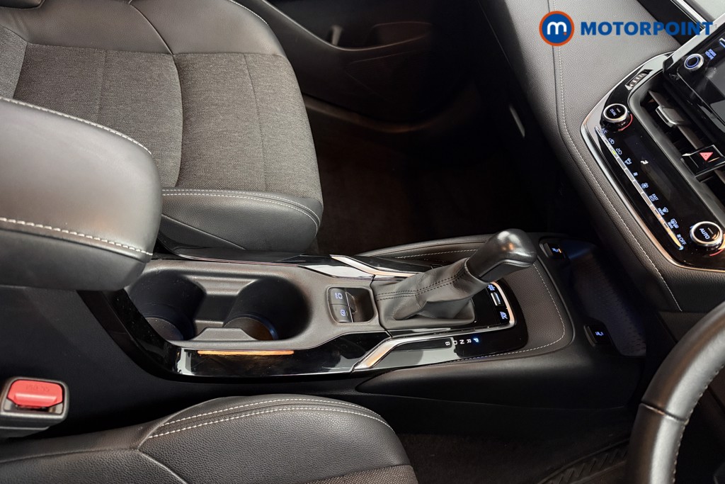 Toyota Corolla Design Automatic Petrol-Electric Hybrid Hatchback - Stock Number (1574324) - 16th supplementary image