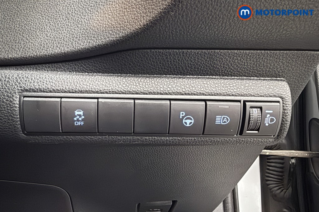 Toyota Corolla Design Automatic Petrol-Electric Hybrid Hatchback - Stock Number (1574324) - 17th supplementary image