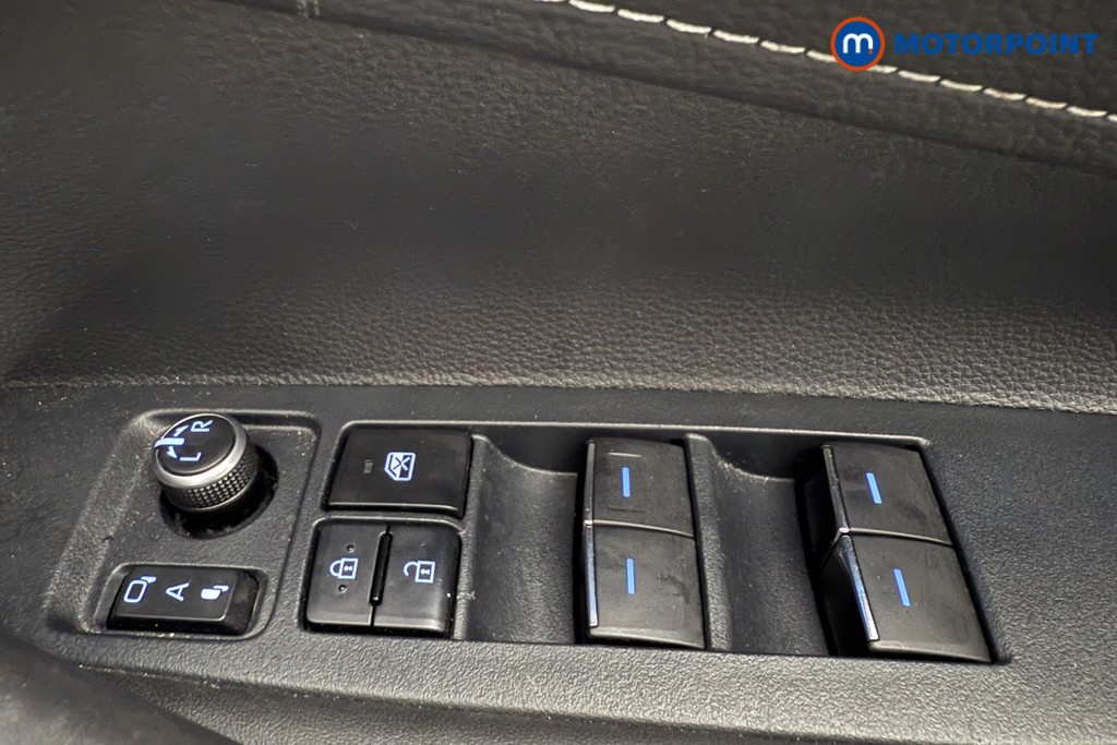 Toyota Corolla Design Automatic Petrol-Electric Hybrid Hatchback - Stock Number (1574324) - 19th supplementary image