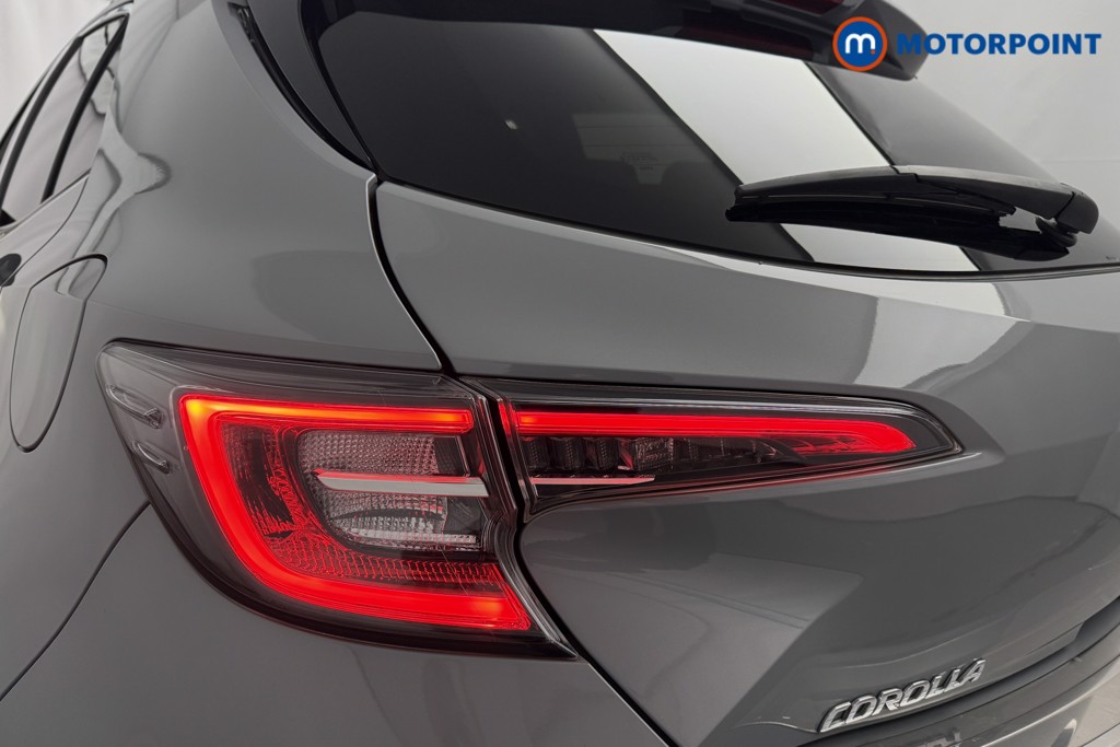 Toyota Corolla Design Automatic Petrol-Electric Hybrid Hatchback - Stock Number (1574324) - 26th supplementary image