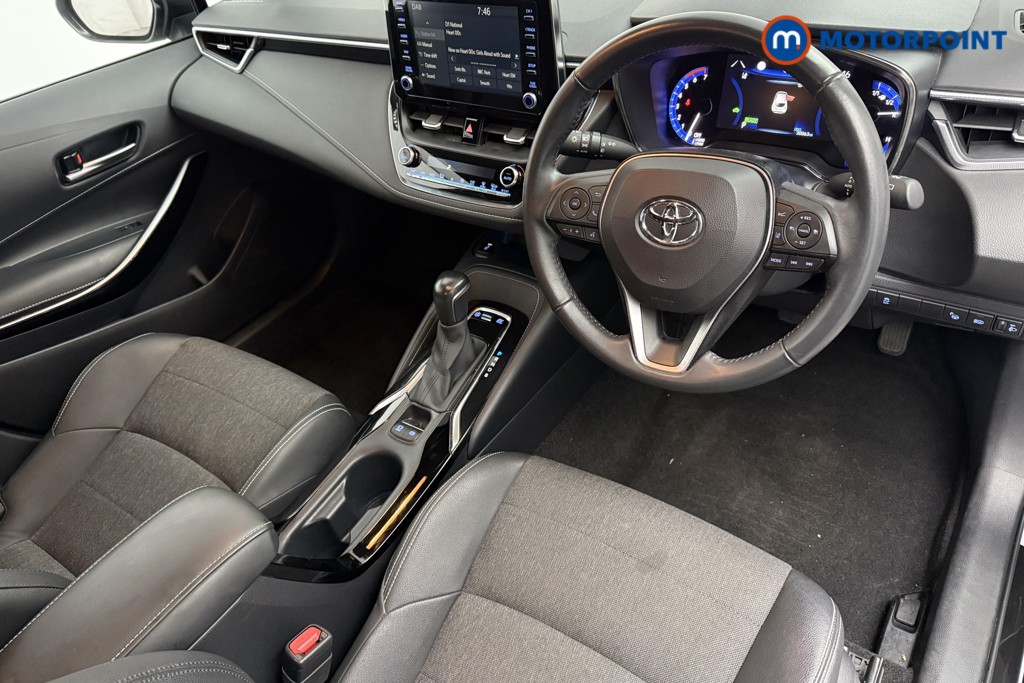 Toyota Corolla Design Automatic Petrol-Electric Hybrid Hatchback - Stock Number (1574324) - 1st supplementary image