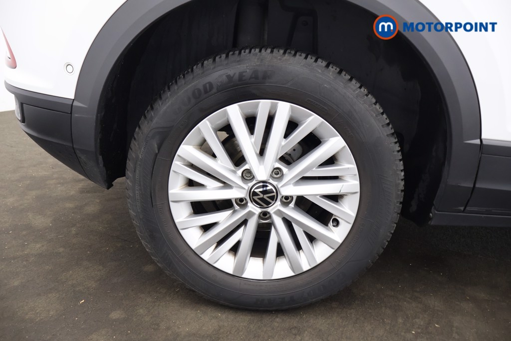 Volkswagen T-Roc Life Manual Petrol SUV - Stock Number (1576352) - 25th supplementary image