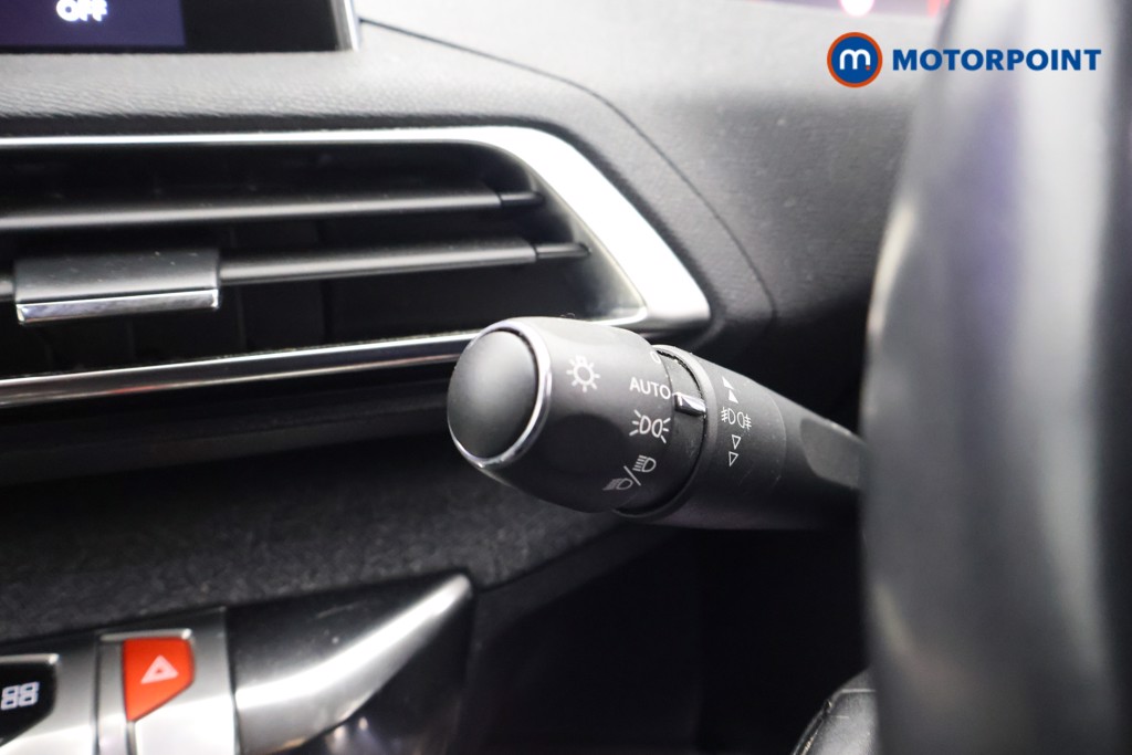 Peugeot 3008 Allure Automatic Petrol SUV - Stock Number (1578062) - 4th supplementary image