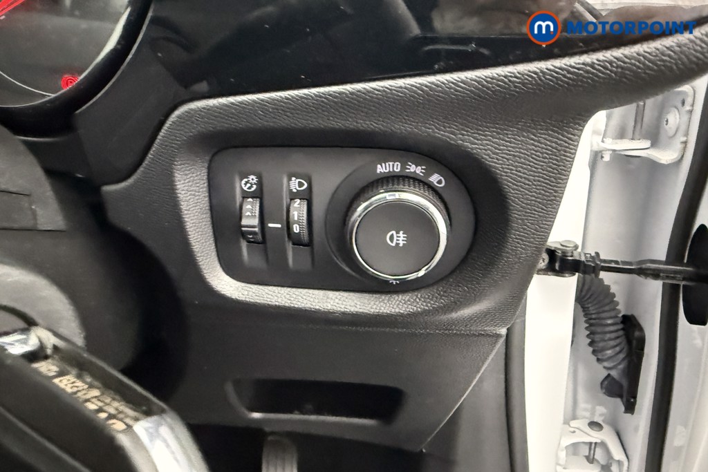 Vauxhall Corsa Design Manual Petrol Hatchback - Stock Number (1578188) - 14th supplementary image