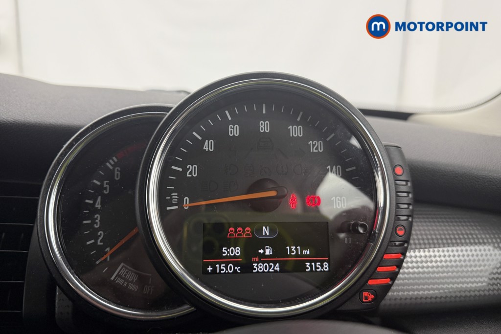 Mini Hatchback Cooper Manual Petrol Hatchback - Stock Number (1579624) - 4th supplementary image