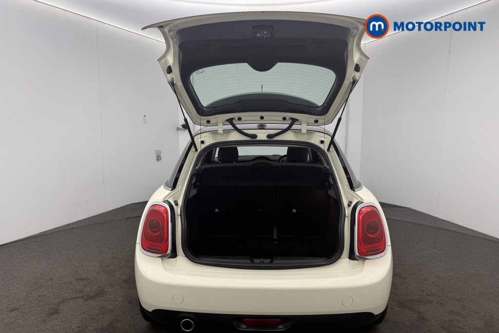 Mini Hatchback Cooper Manual Petrol Hatchback - Stock Number (1579624) - 16th supplementary image
