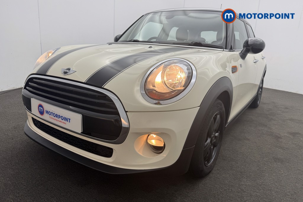 Mini Hatchback Cooper Manual Petrol Hatchback - Stock Number (1579624) - 19th supplementary image