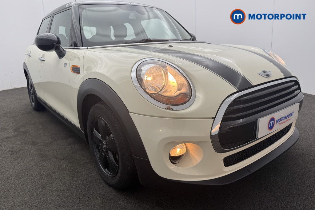 Mini Hatchback Cooper Manual Petrol Hatchback - Stock Number (1579624) - 20th supplementary image