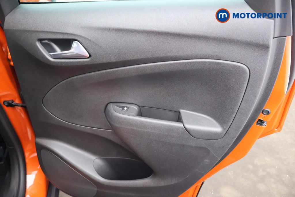 Vauxhall Crossland Ultimate Manual Diesel SUV - Stock Number (1580427) - 19th supplementary image