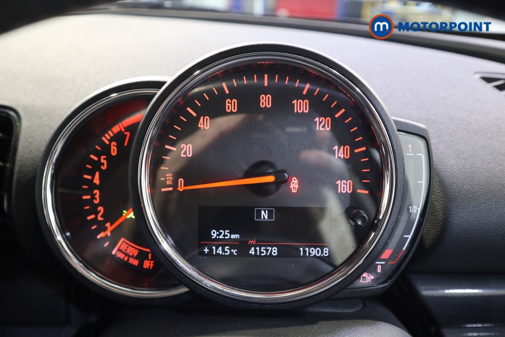 Mini Clubman Cooper Classic Manual Petrol Estate - Stock Number (1581039) - 5th supplementary image