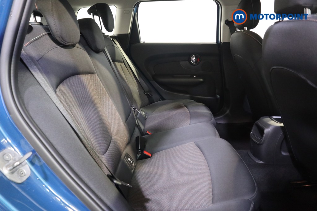 Mini Clubman Cooper Classic Manual Petrol Estate - Stock Number (1581039) - 16th supplementary image