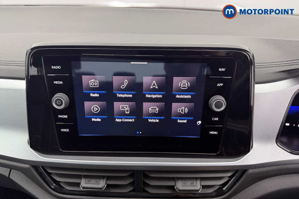 Volkswagen T-Roc Life Manual Petrol SUV - Stock Number (1581395) - 11th supplementary image