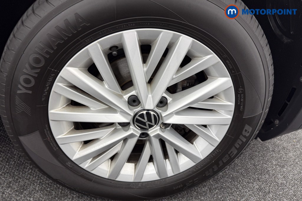 Volkswagen T-Roc Life Manual Petrol SUV - Stock Number (1581395) - 33rd supplementary image