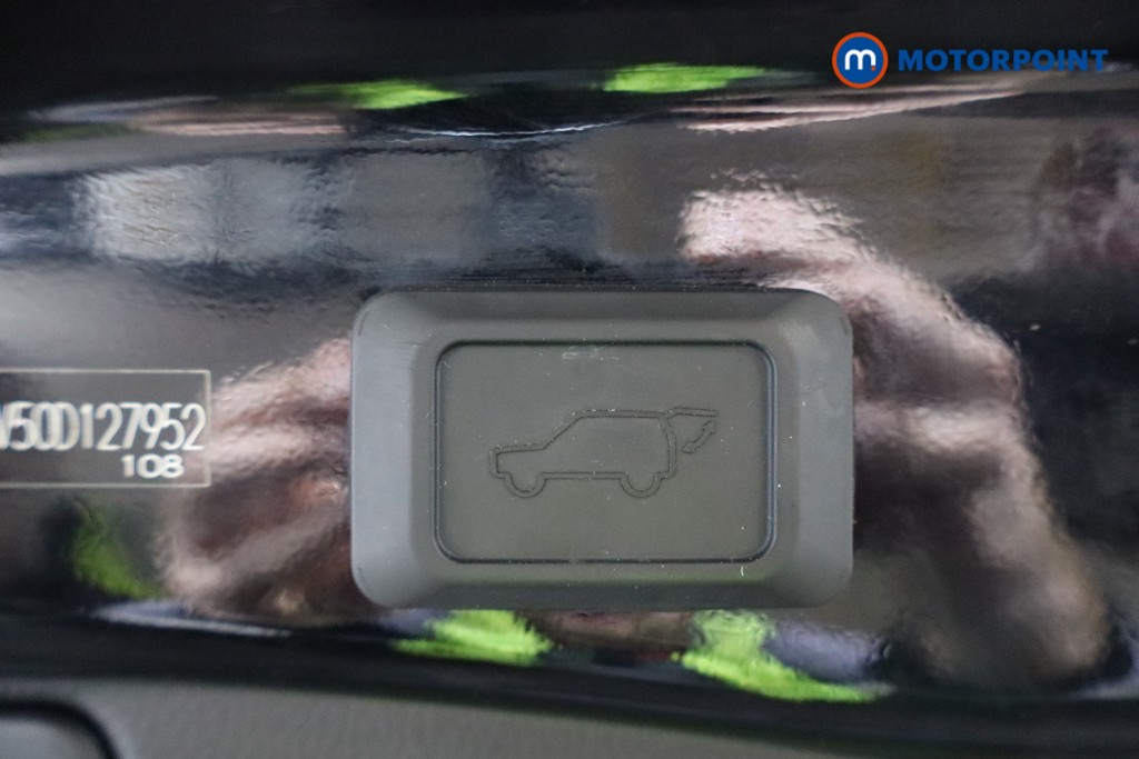 Suzuki Across 2.5 Phev E-Four 5Dr Cvt Automatic Petrol Plug-In Hybrid SUV - Stock Number (1581478) - 24th supplementary image