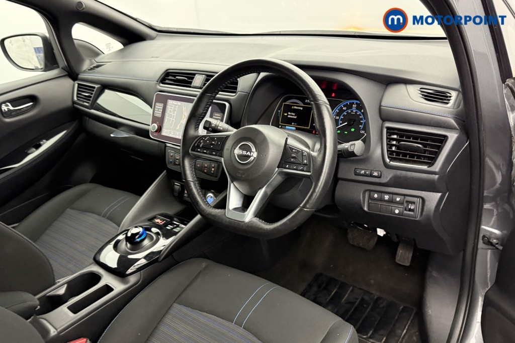 Nissan Leaf N-Connecta Automatic Electric Hatchback - Stock Number (1581937) - 2nd supplementary image