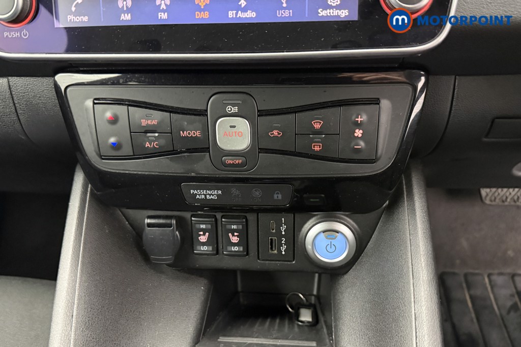 Nissan Leaf N-Connecta Automatic Electric Hatchback - Stock Number (1581937) - 6th supplementary image
