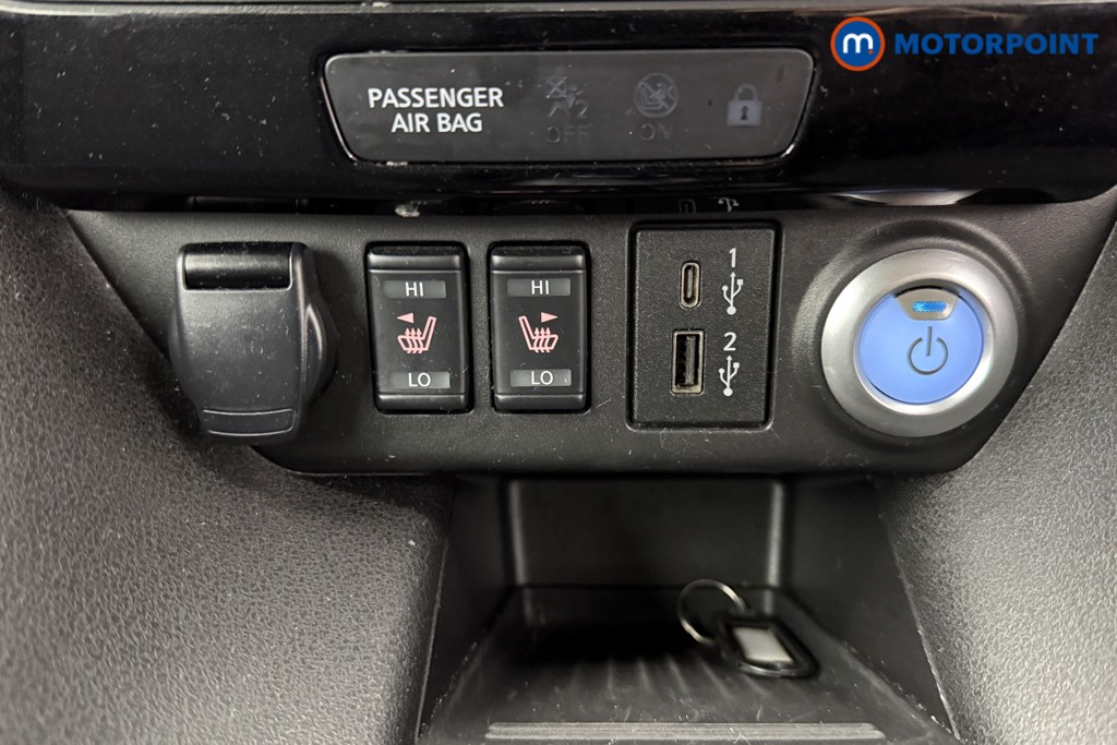 Nissan Leaf N-Connecta Automatic Electric Hatchback - Stock Number (1581937) - 7th supplementary image