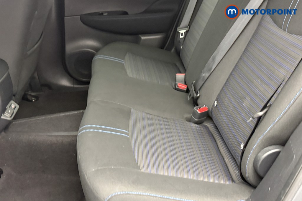 Nissan Leaf N-Connecta Automatic Electric Hatchback - Stock Number (1581937) - 19th supplementary image