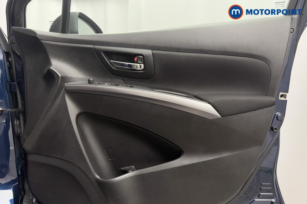 Suzuki S-Cross Motion Automatic Petrol-Electric Hybrid SUV - Stock Number (1582021) - 17th supplementary image